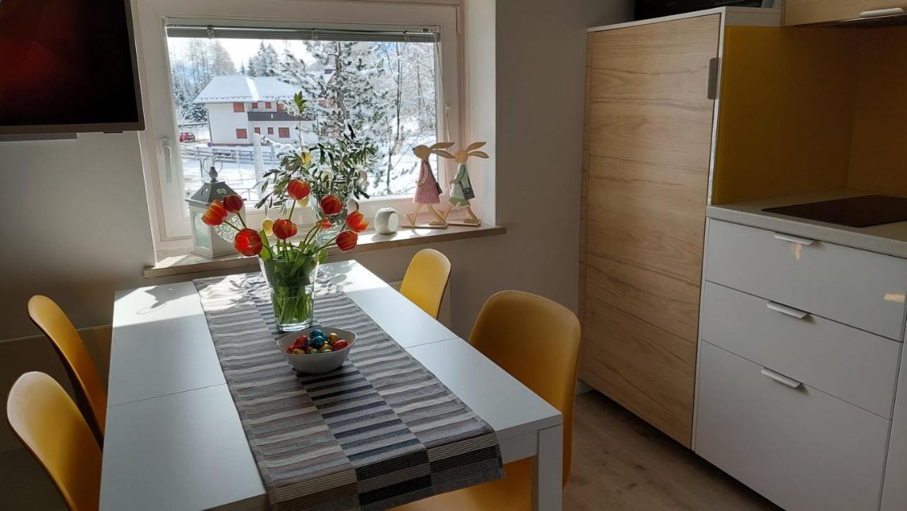 Apartma Marjetica Gozd Martuljek Extérieur photo